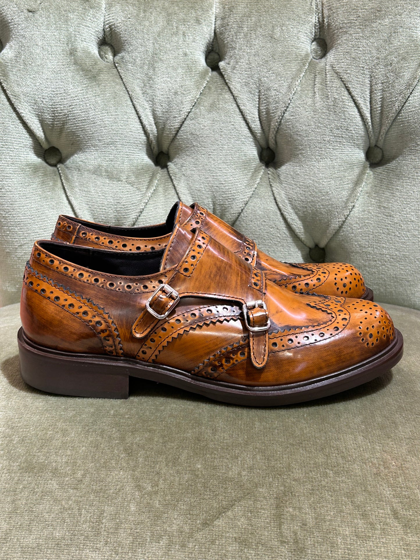 Les tulipes scarpa cognac in pelle abrasivata