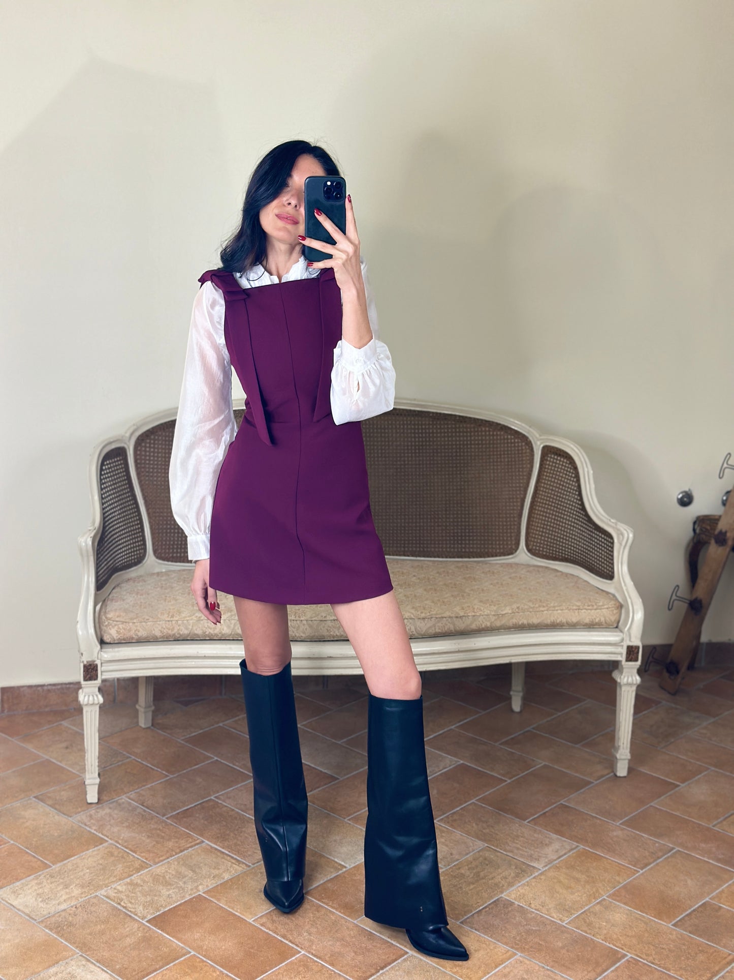 Uni mè Tubino con fiocchi bordeaux