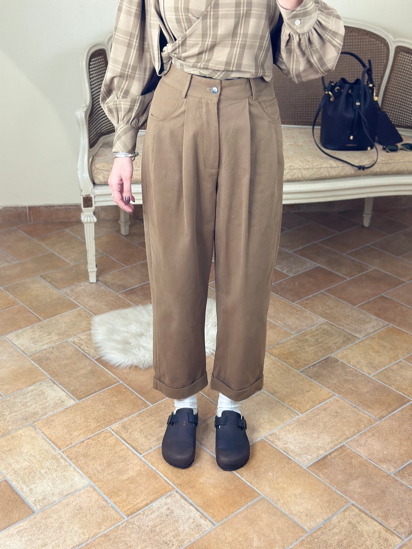 Eleh pantalone ovetto marrone