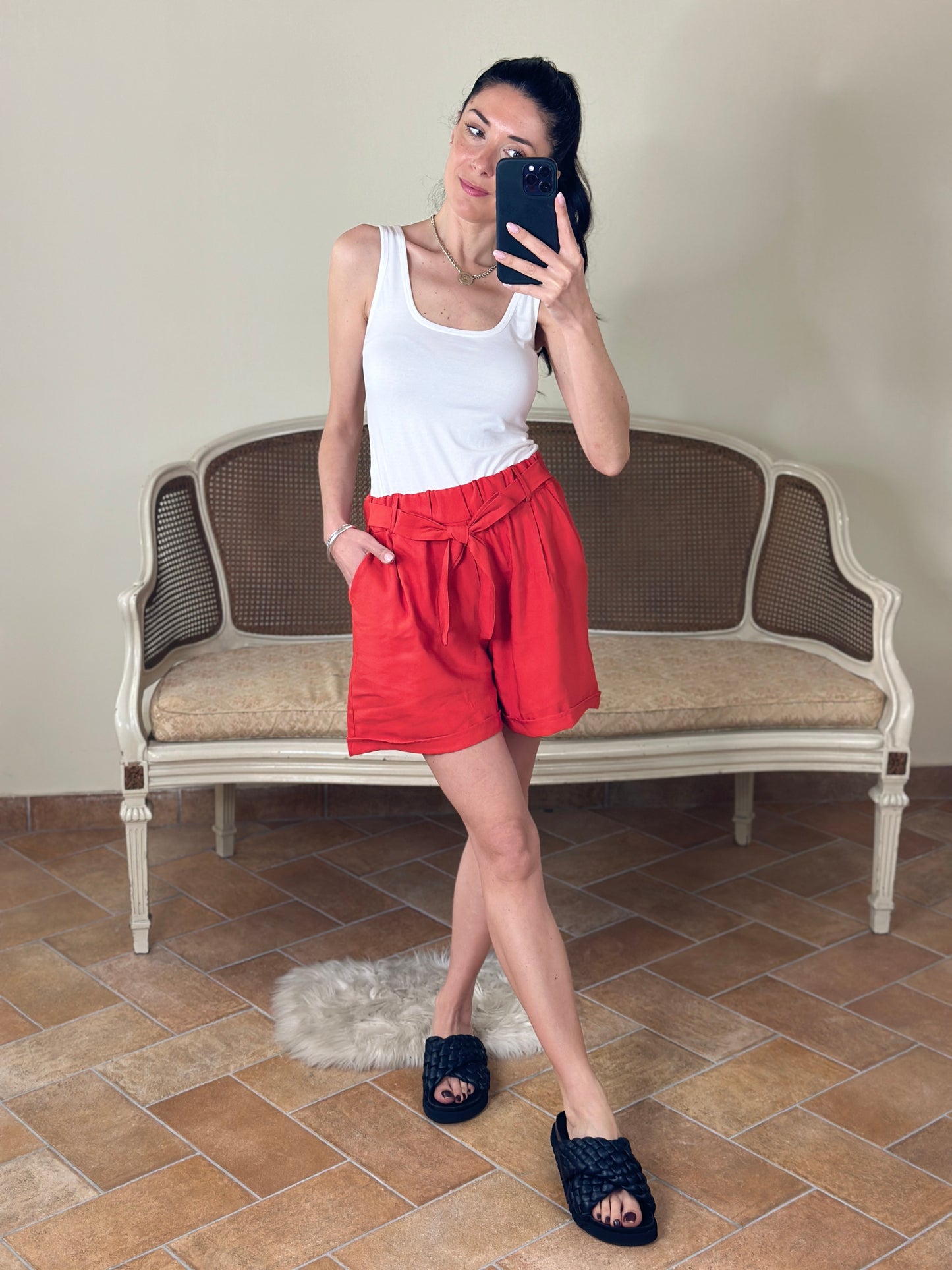 UNI mè shorts viscosa con fusciacca - disponibile bianco, nero e rosso