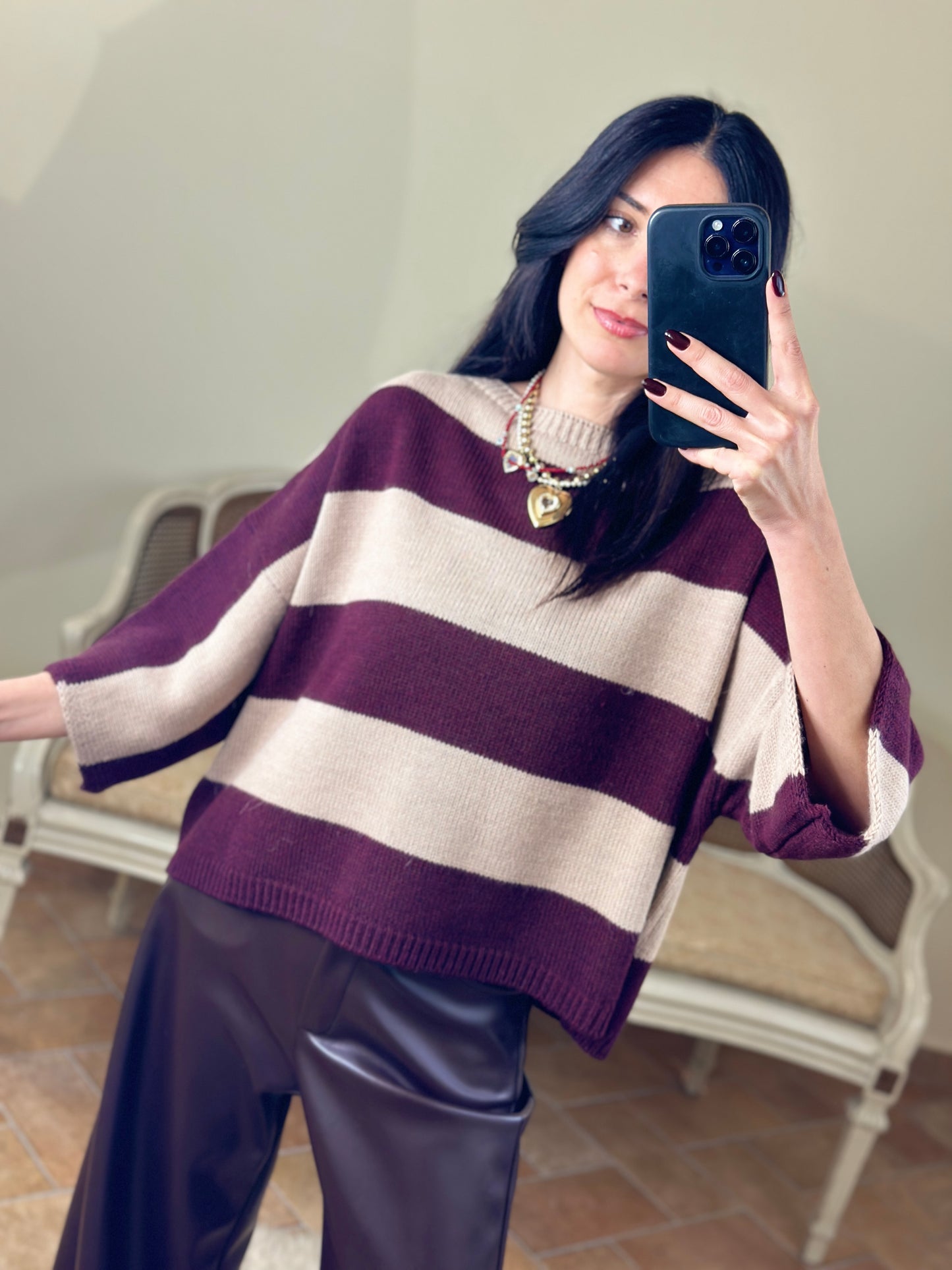 Tensione in Maglia maxi riga bordeaux/ beige taglio a scatola