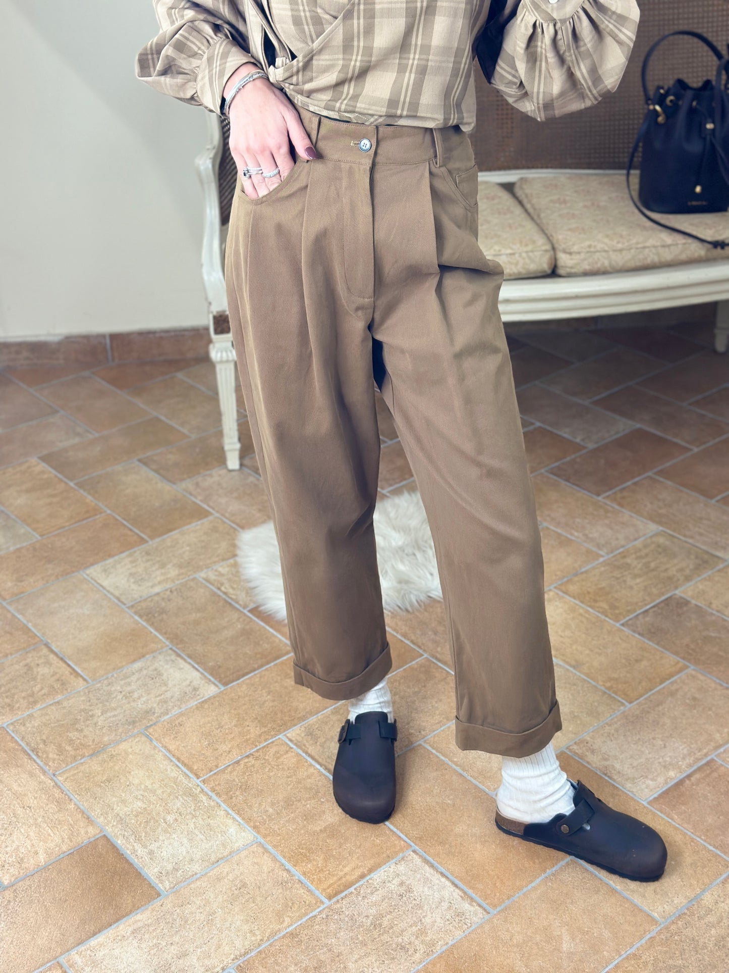 Eleh pantalone ovetto marrone