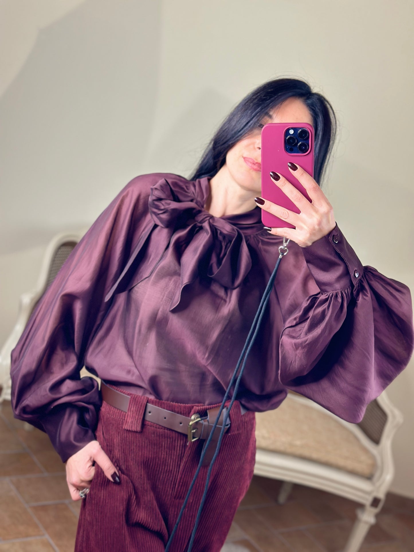 Tensione in Blusa in lyocell con fiocco Burgundy