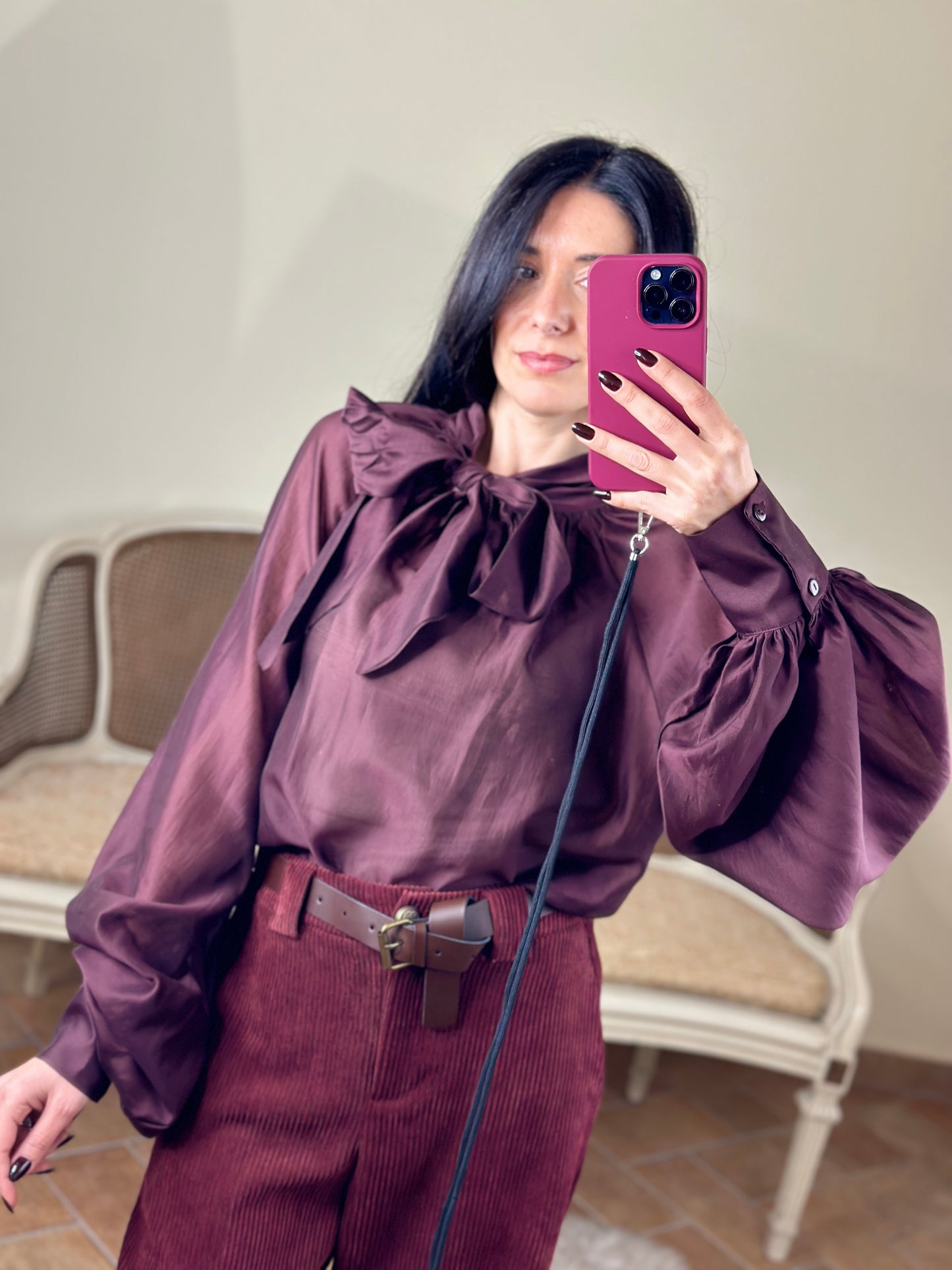 Tensione in Blusa in lyocell con fiocco Burgundy