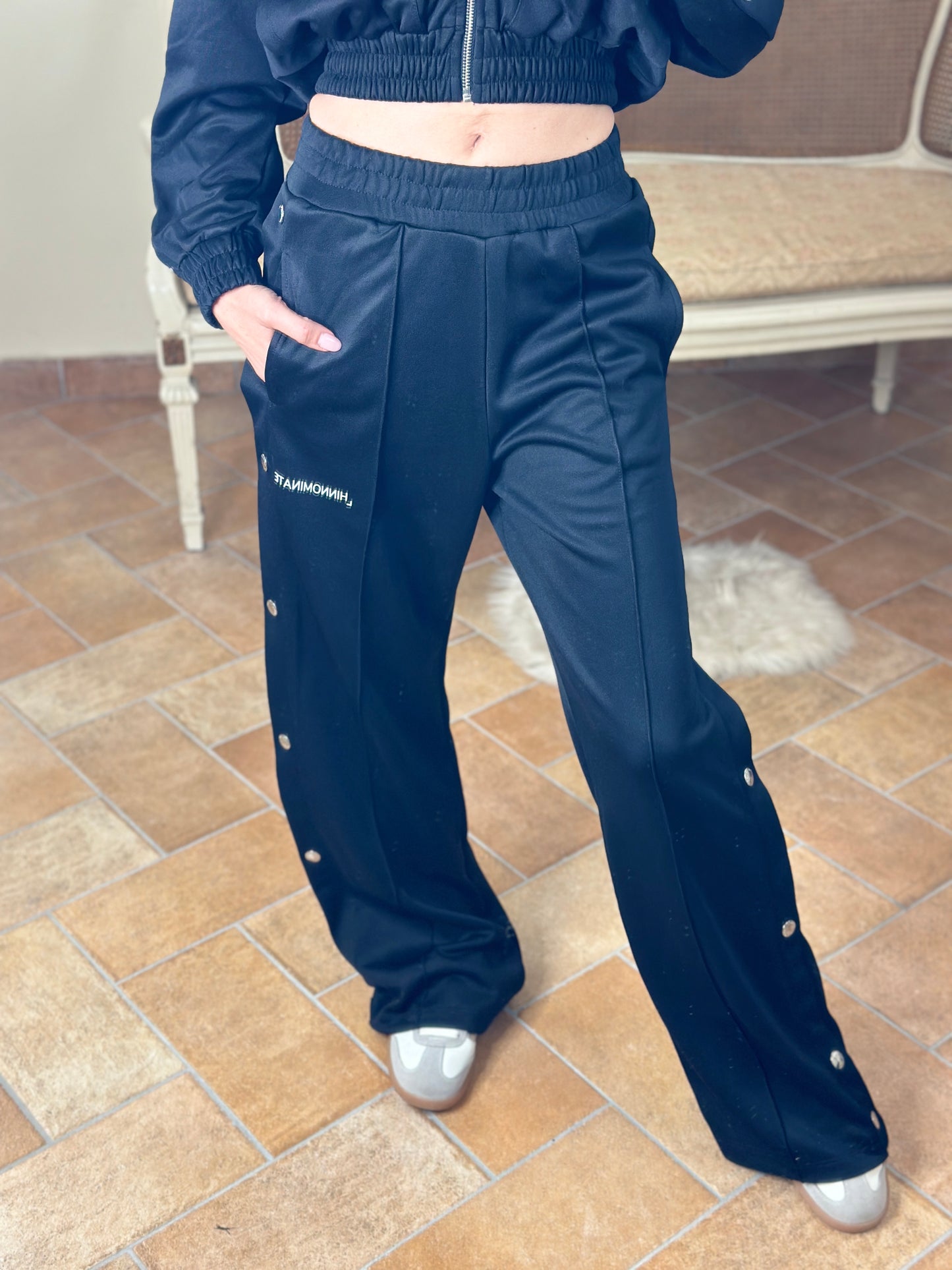 Hinnominate pantalone in triacetato