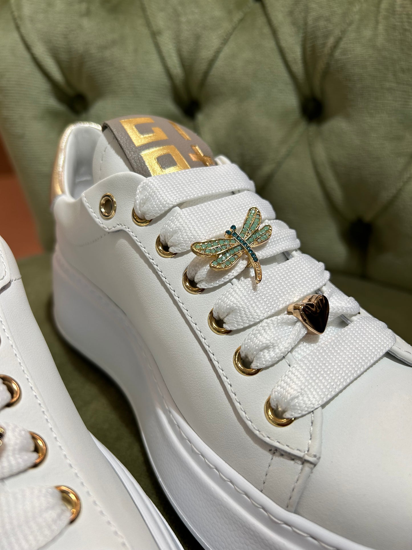 Gio+ Sneakers WHIITE/GOLD libellule