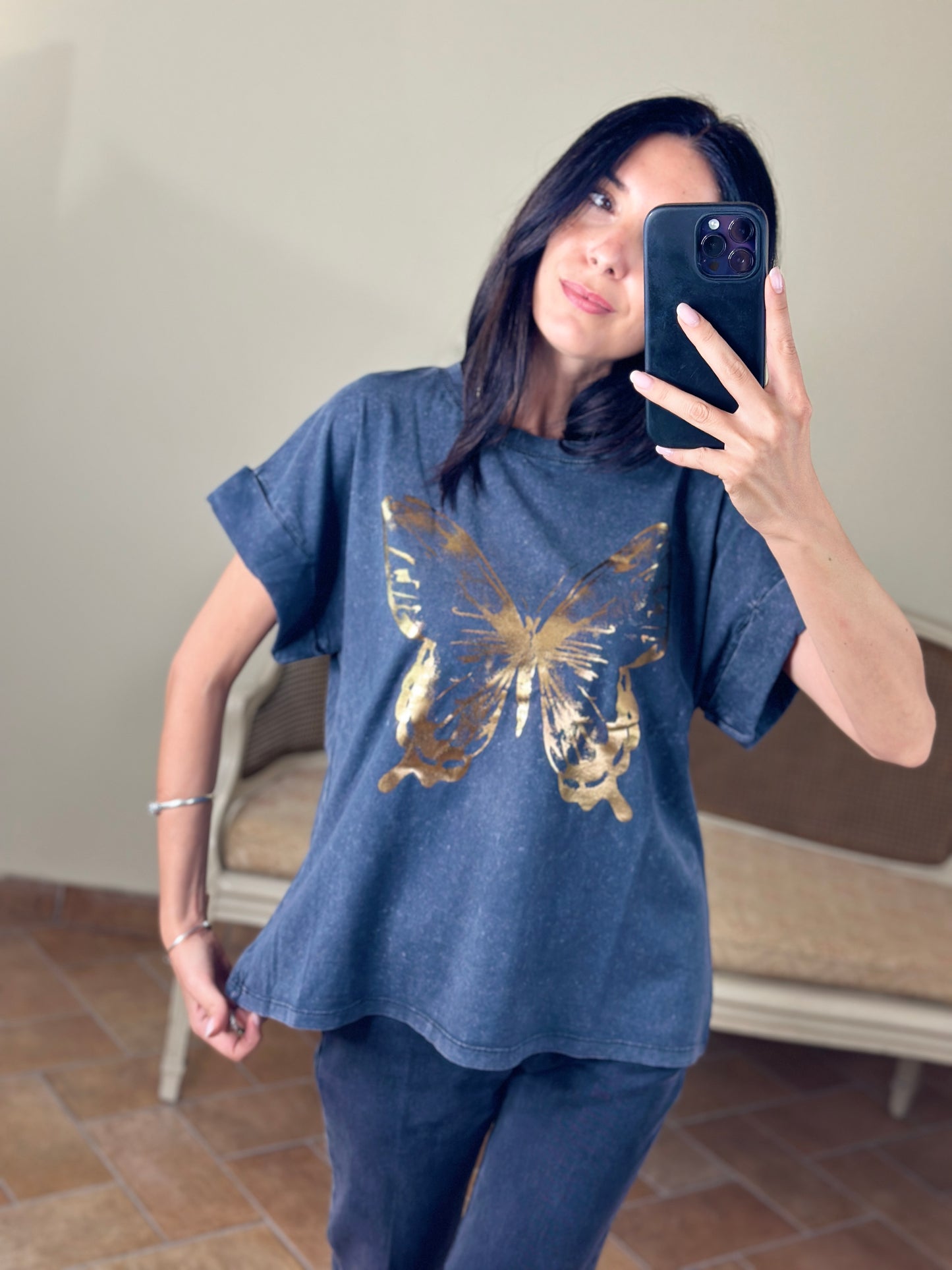 Uni mè t-shirt con stampa butterfly gold