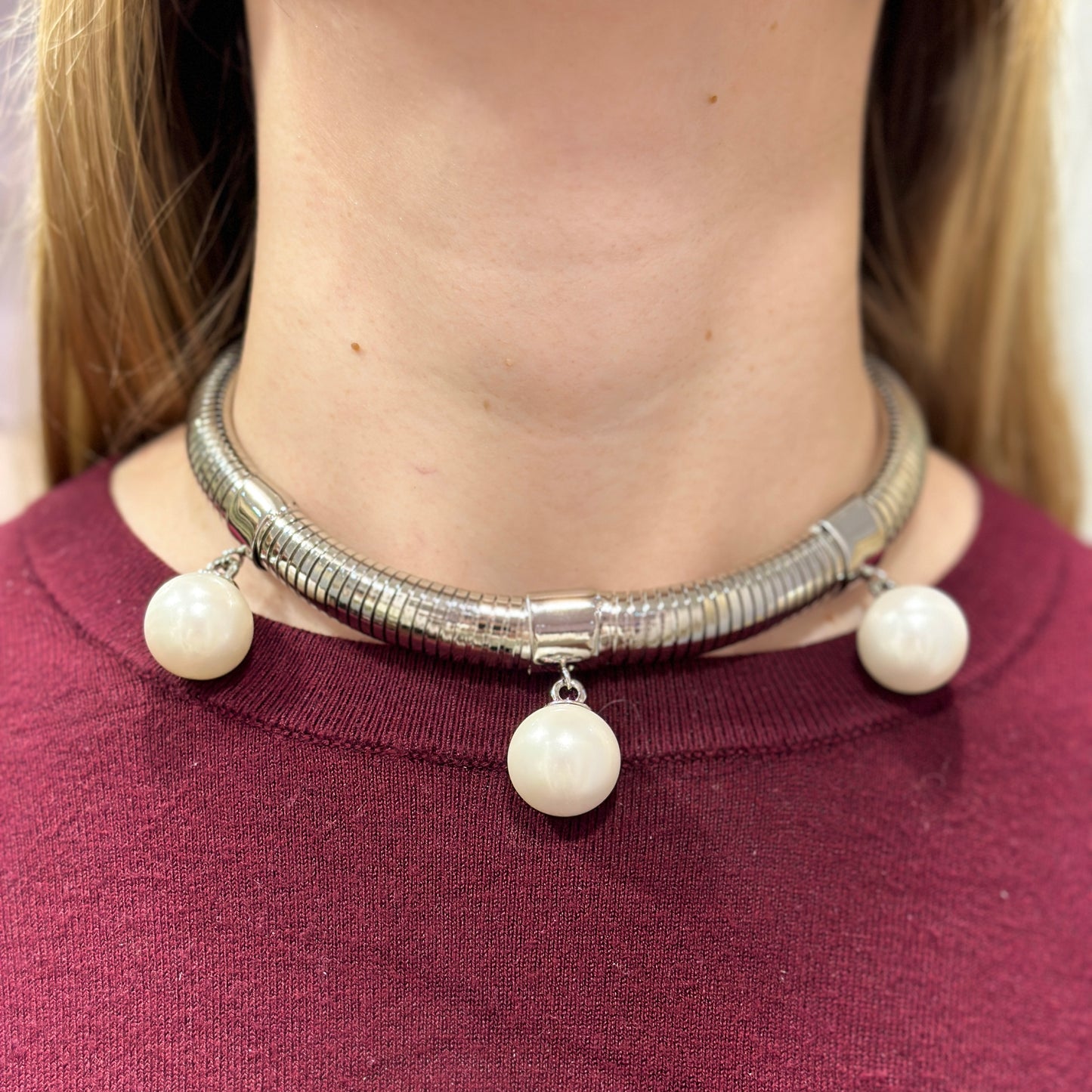 Cora Regina choker con perle